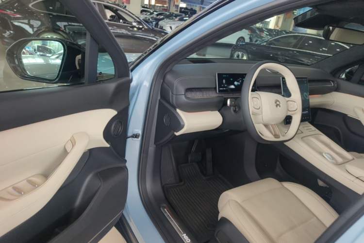 Used Nio ES6 2023 75 kWh Driver Seat