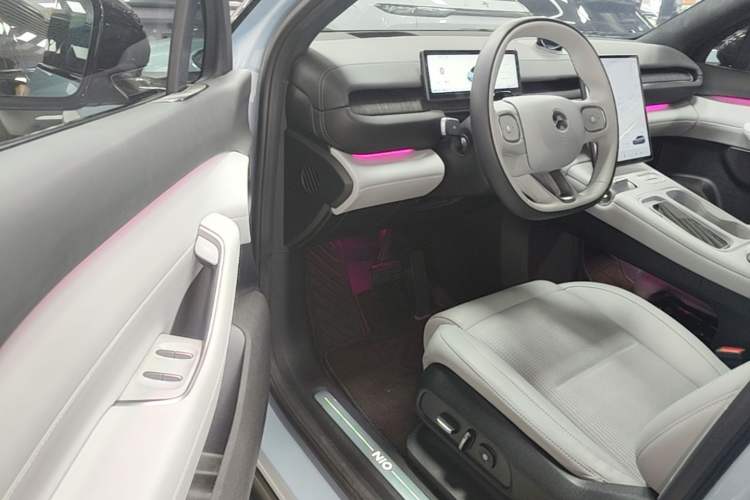 Used Nio ES6 2023 75 kWh Driver Seat