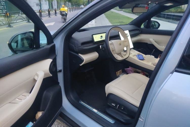 Used Nio ES6 2023 75 kWh Driver Seat