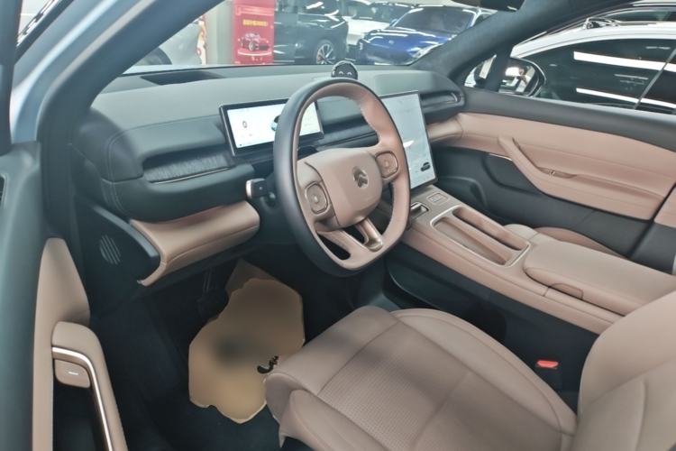 Used Nio ES6 2023 75 kWh Driver Seat