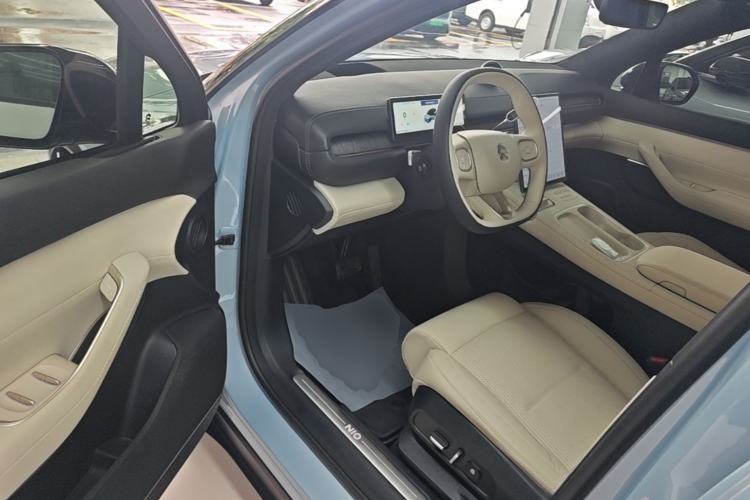 Used Nio ES6 2023 75 kWh Driver Seat