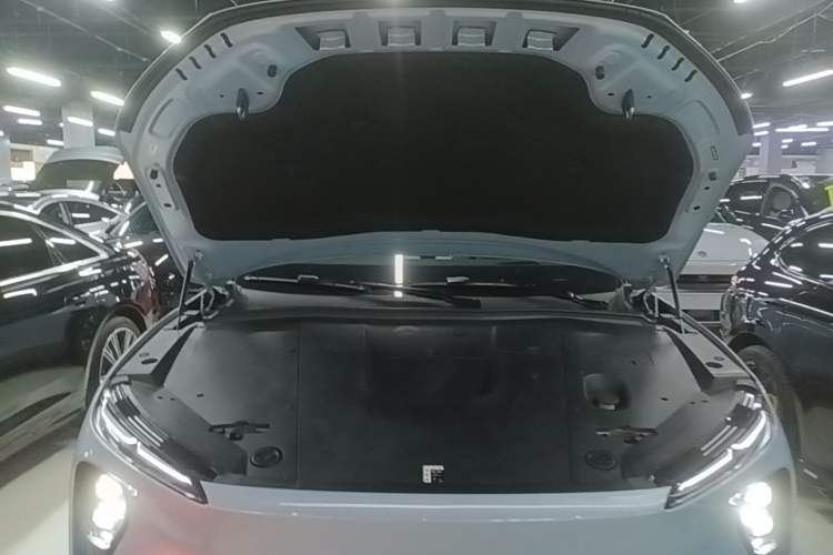 Used Nio ES6 2023 75 kWh Engine Bay
