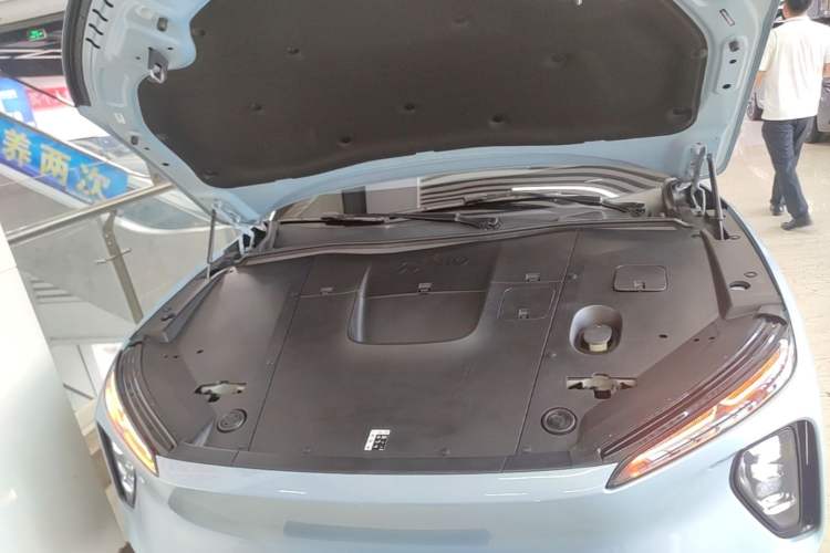 Used Nio ES6 2023 75 kWh Engine Bay