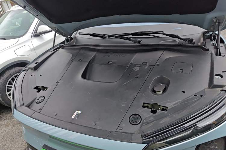 Used Nio ES6 2023 75 kWh Engine Bay