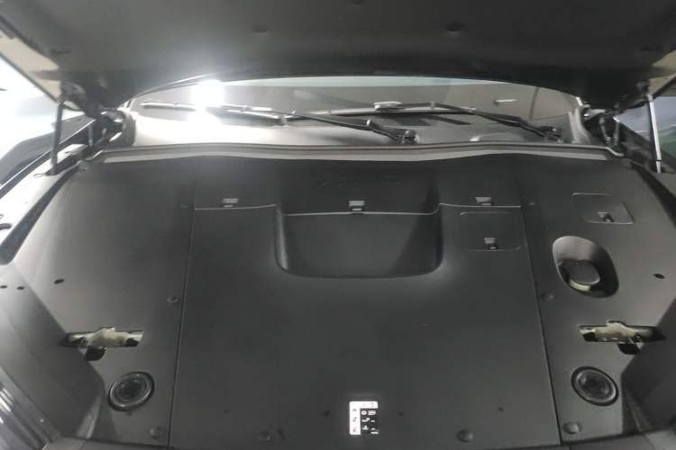 Used Nio ES6 2023 75 kWh Engine Bay