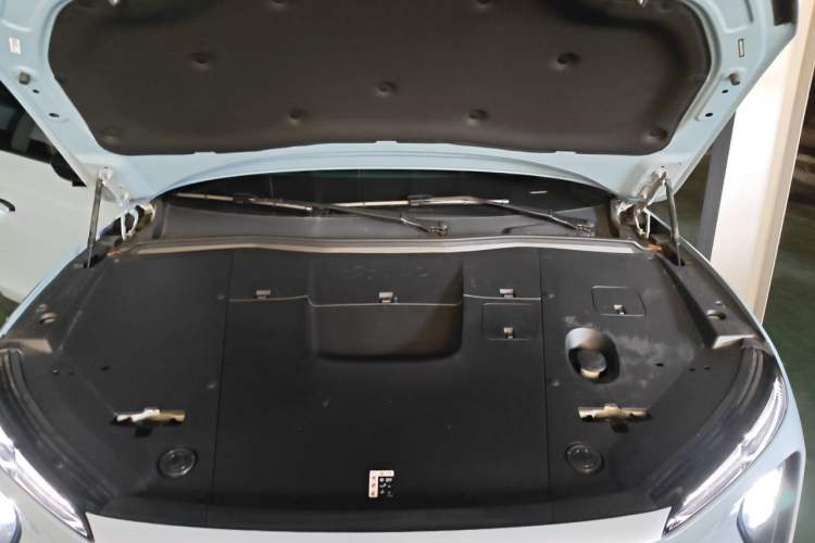 Used Nio ES6 2023 75 kWh Engine Bay