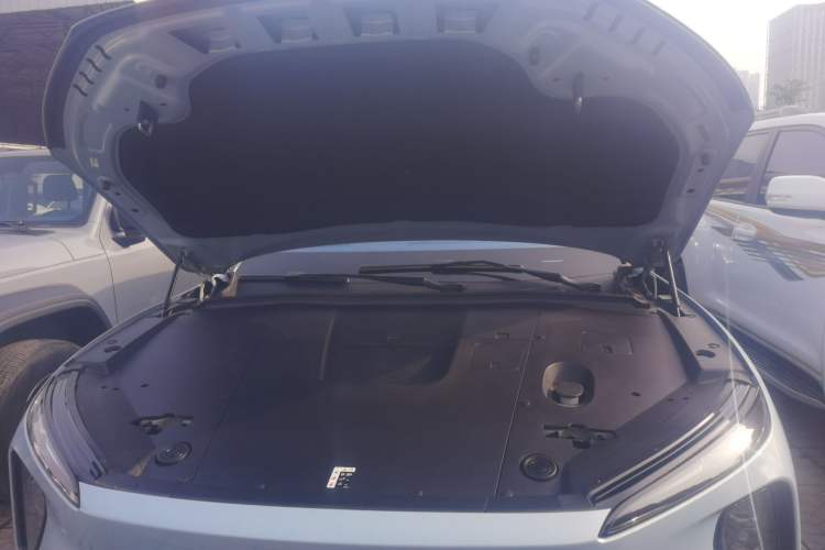 Used Nio ES6 2023 75 kWh Engine Bay
