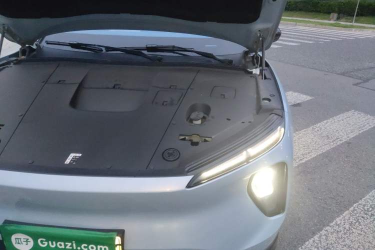 Used Nio ES6 2023 75 kWh Engine Bay Left