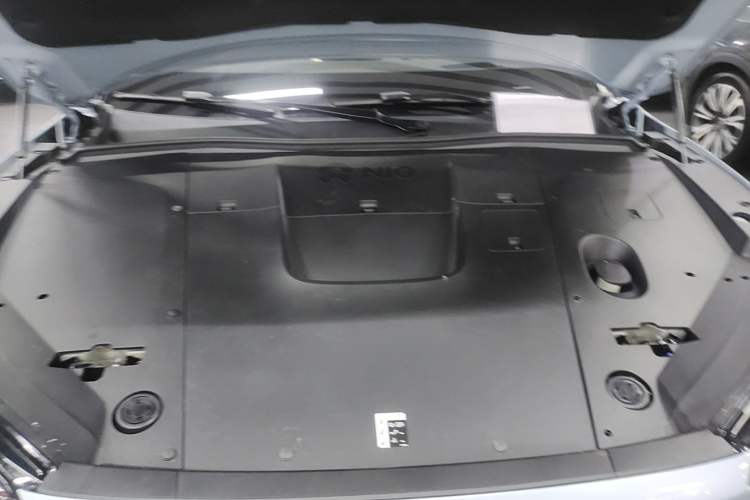 Used Nio ES6 2023 75 kWh Engine Bay