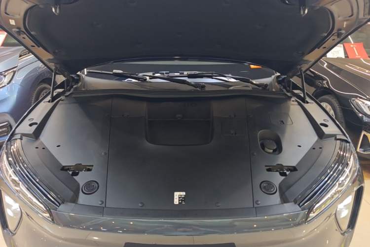 Used Nio ES6 2023 75 kWh Engine Bay