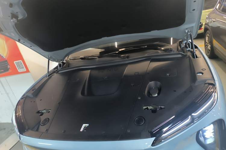 Used Nio ES6 2023 75 kWh Engine Bay