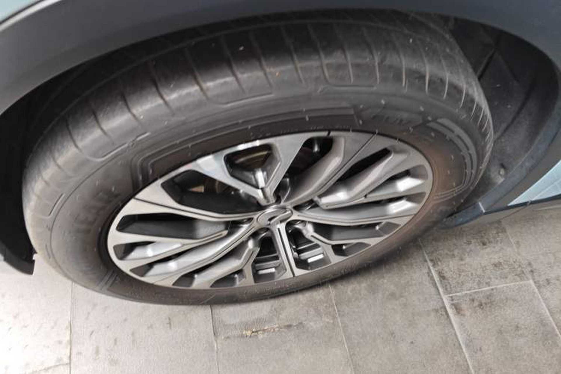 Used Nio ES6 2023 75 kWh Exterior 1