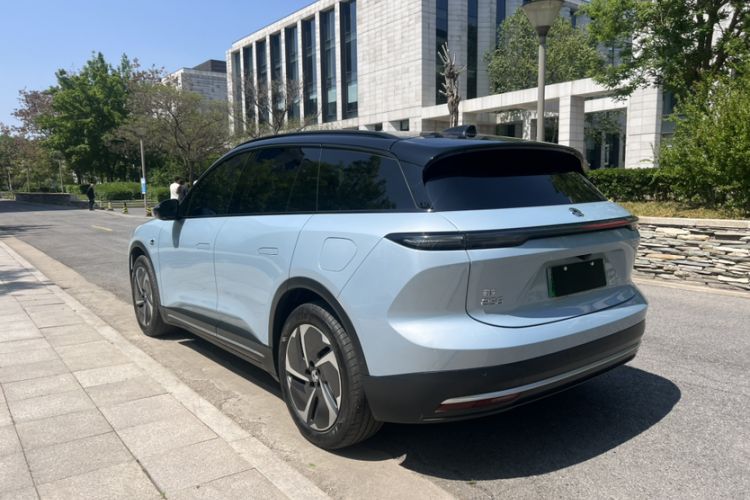 Used Nio ES6 2023 75 kWh Exterior 1