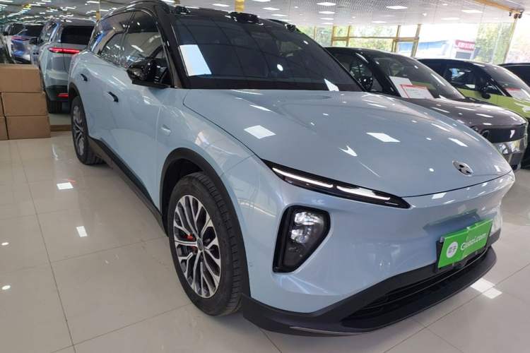 Used Nio ES6 2023 75 kWh Exterior 1