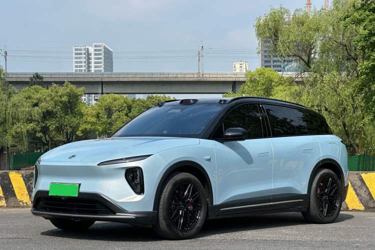 Used Nio ES6 2023 75 kWh Exterior 1