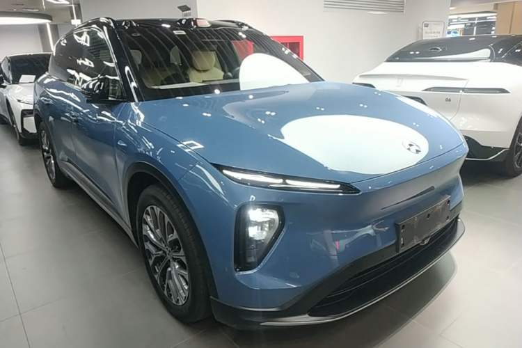 Used Nio ES6 2023 75 kWh Exterior 1
