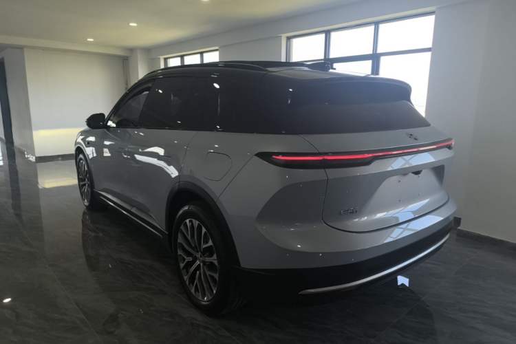 Used Nio ES6 2023 75 kWh Exterior 2
