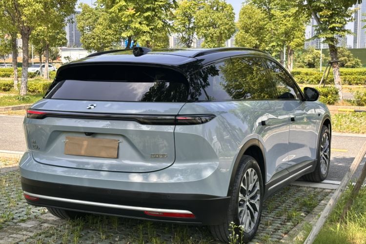 Used Nio ES6 2023 75 kWh Exterior 2