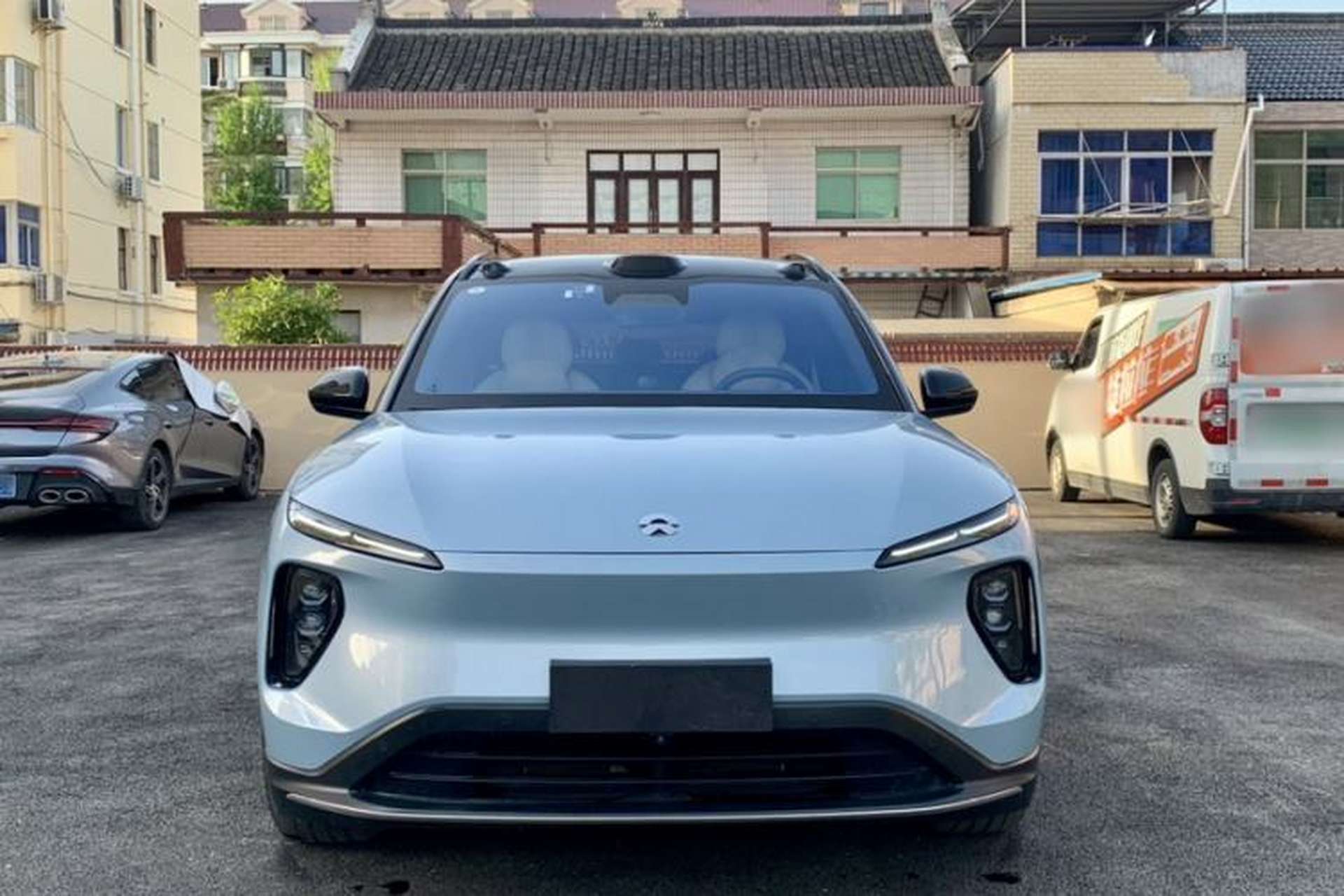 Used Nio ES6 2023 75 kWh Exterior 2