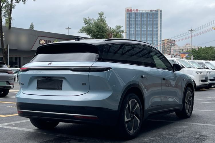 Used Nio ES6 2023 75 kWh Exterior 2
