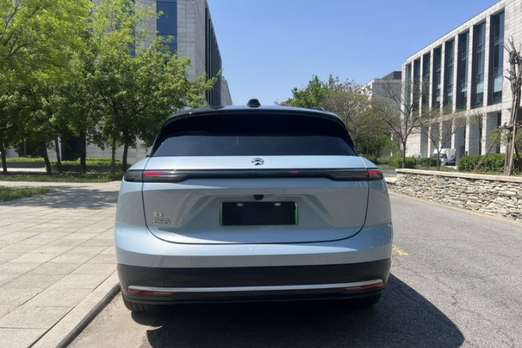 Used Nio ES6 2023 75 kWh Exterior 3
