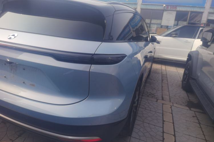 Used Nio ES6 2023 75 kWh Exterior 3