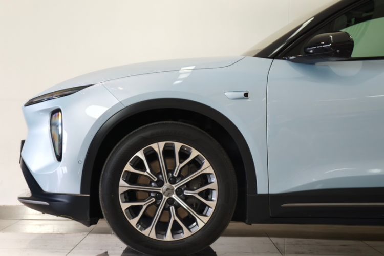Used Nio ES6 2023 75 kWh Exterior 5
