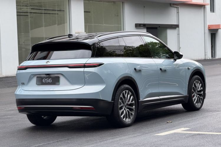 Used Nio ES6 2023 75 kWh Exterior 5