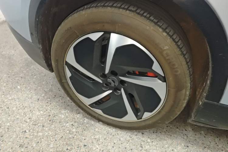 Used Nio ES6 2023 75 kWh Exterior 5
