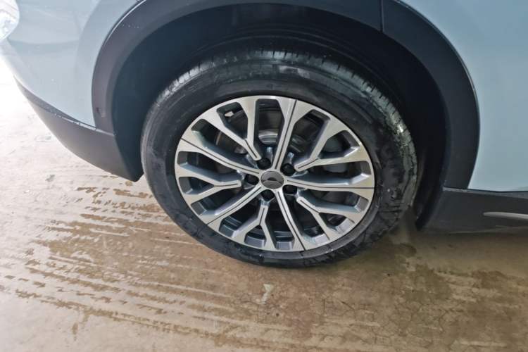Used Nio ES6 2023 75 kWh Exterior 5
