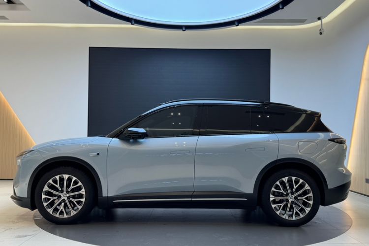 Used Nio ES6 2023 75 kWh Exterior 5