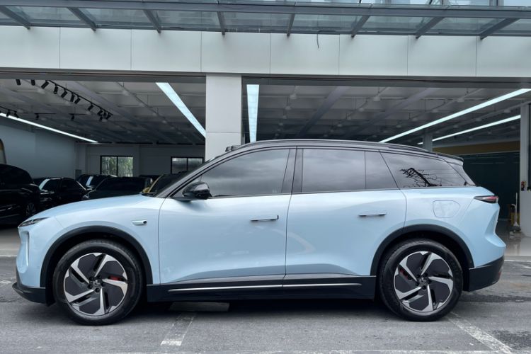 Used Nio ES6 2023 75 kWh Exterior 5