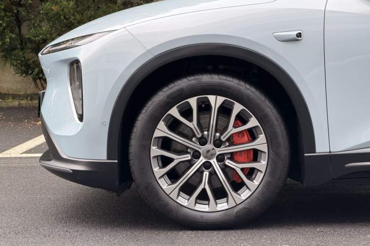 Used Nio ES6 2023 75 kWh Exterior 6