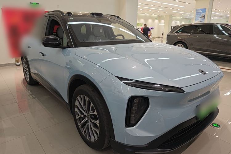 Used Nio ES6 2023 75 kWh Front Right 45 Deg