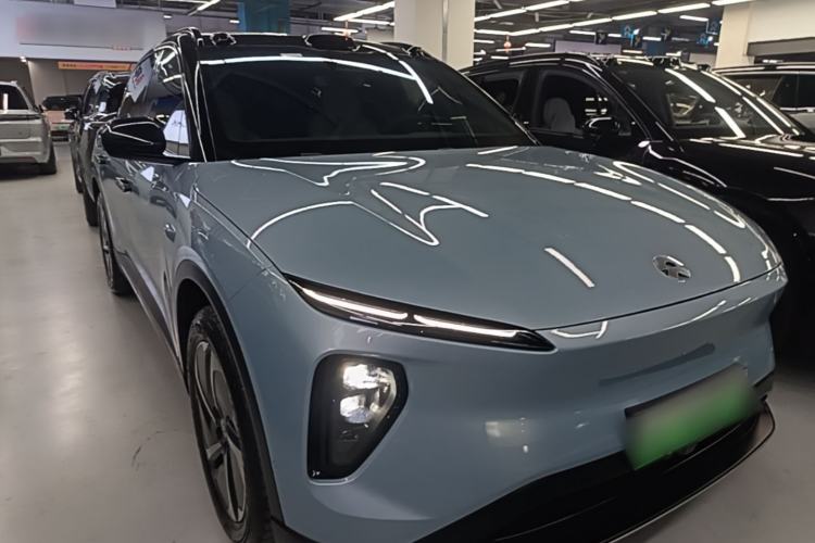 Used Nio ES6 2023 75 kWh Front Right 45 Deg