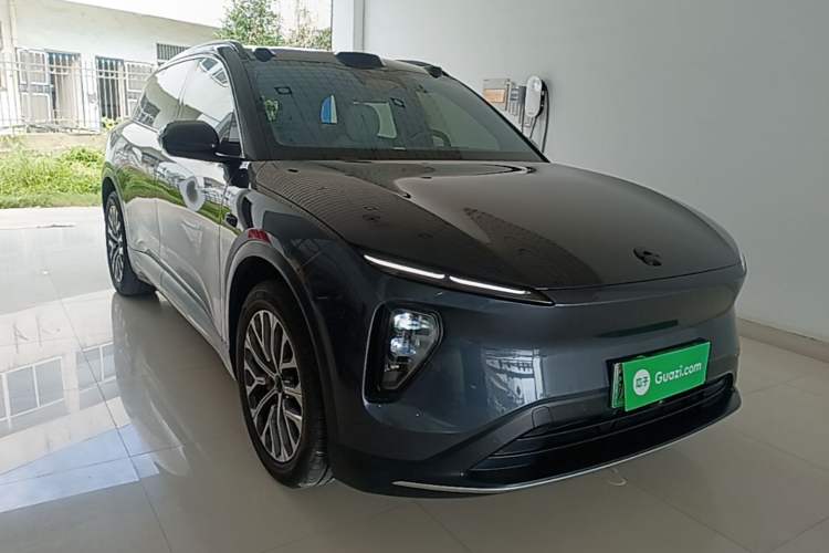 Used Nio ES6 2023 75 kWh Front Right 45 Deg