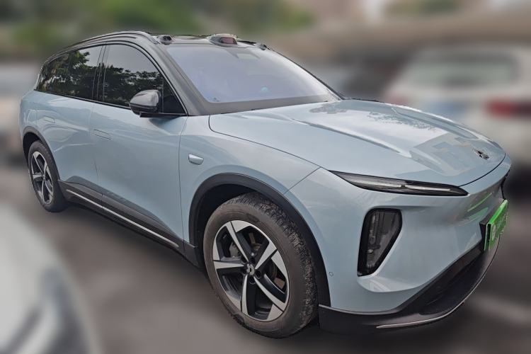 Used Nio ES6 2023 75 kWh Front Right 45 Deg