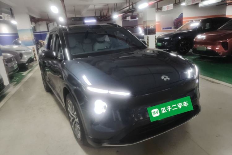 Used Nio ES6 2023 75 kWh Front Right 45 Deg