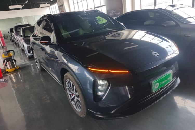 Used Nio ES6 2023 75 kWh Front Right 45 Deg