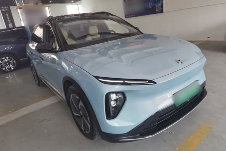 Used Nio ES6 2023 75 kWh Front Right 45 Deg
