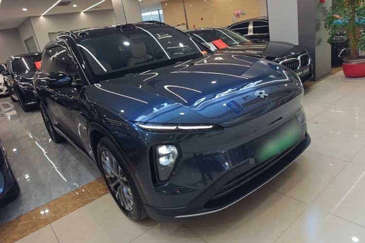 Used Nio ES6 2023 75 kWh Front Right 45 Deg