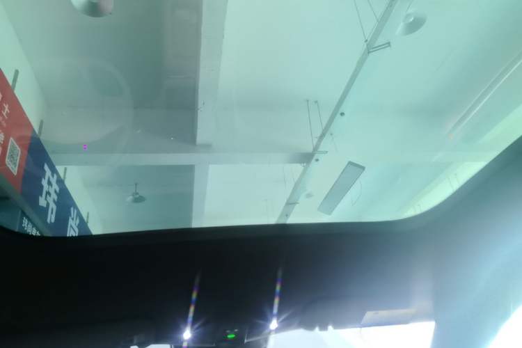 Used Nio ES6 2023 75 kWh Headliner