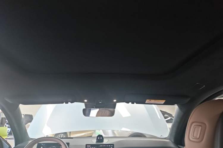 Used Nio ES6 2023 75 kWh Headliner