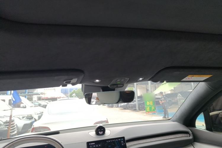 Used Nio ES6 2023 75 kWh Headliner
