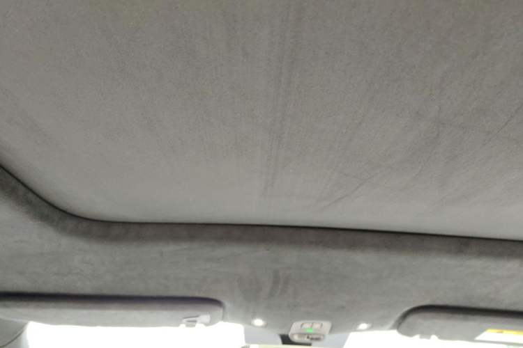 Used Nio ES6 2023 75 kWh Headliner