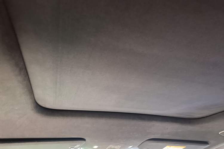 Used Nio ES6 2023 75 kWh Headliner