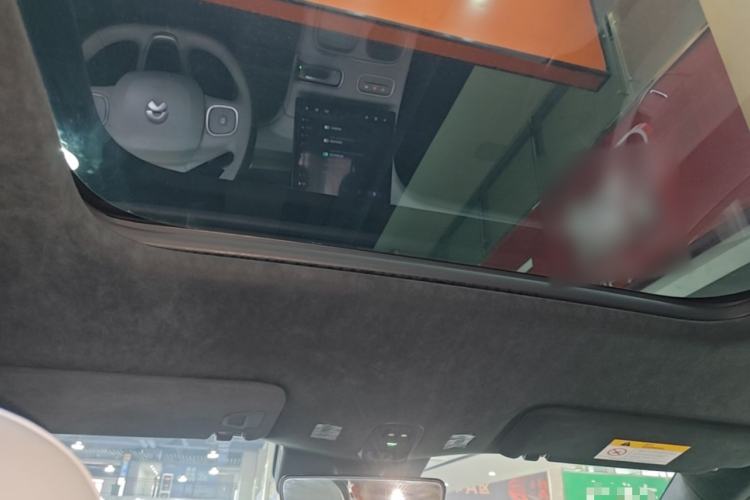 Used Nio ES6 2023 75 kWh Headliner