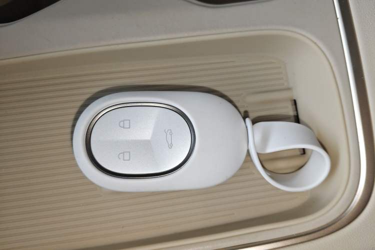 Used Nio ES6 2023 75 kWh Interior 1