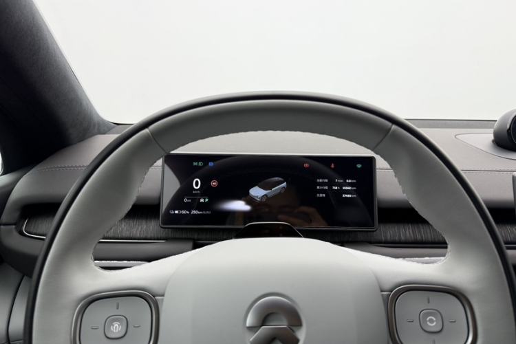 Used Nio ES6 2023 75 kWh Interior 2