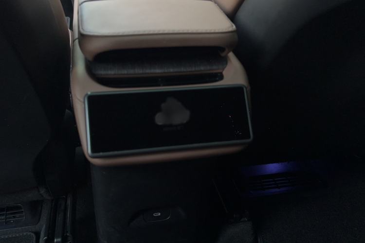 Used Nio ES6 2023 75 kWh Interior 2
